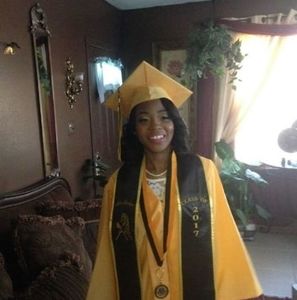 Meet your Posher, Janae